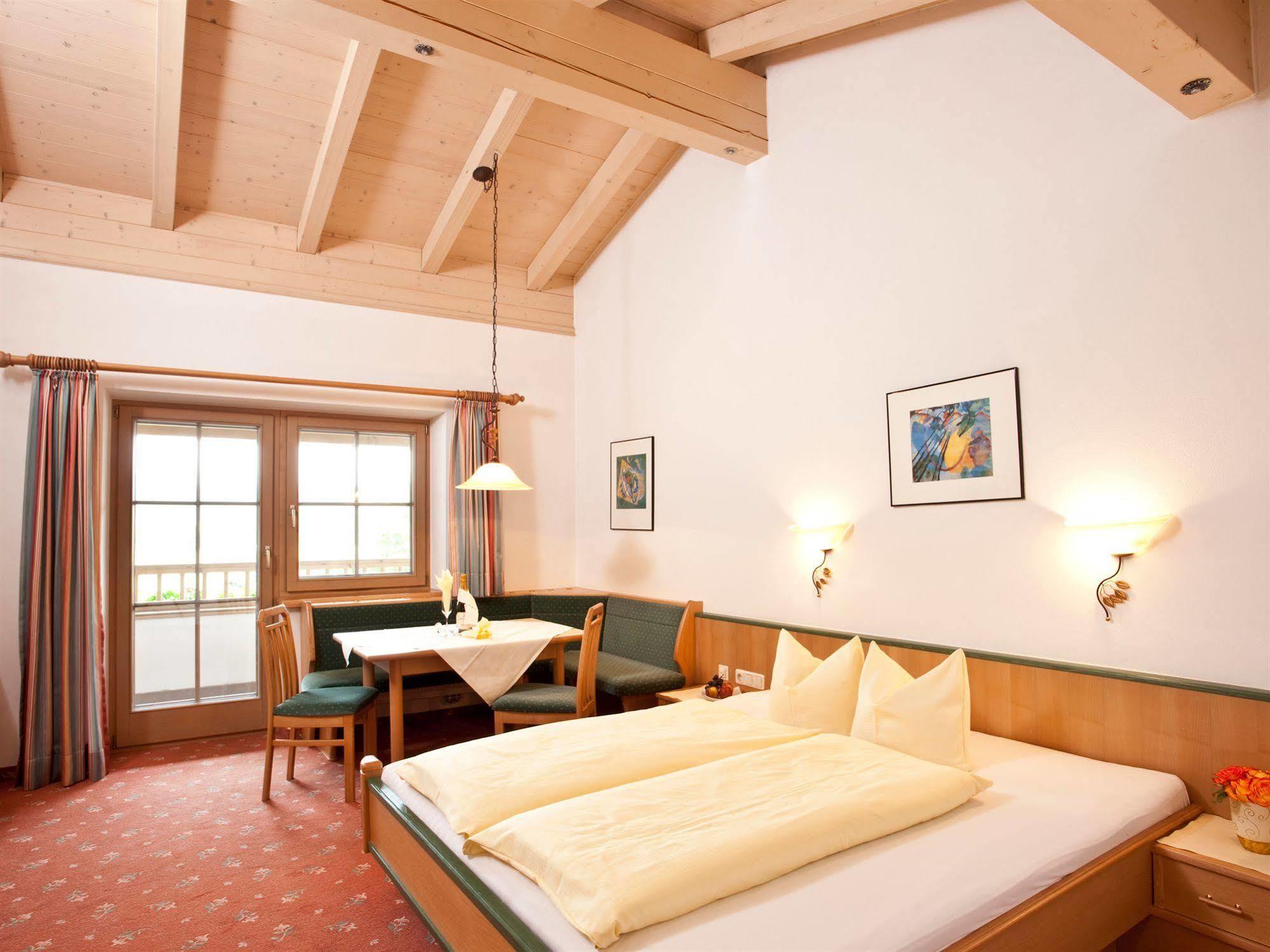 Erlebnishotel Kitzbuehler Horn Oberndorf in Tirol Buitenkant foto