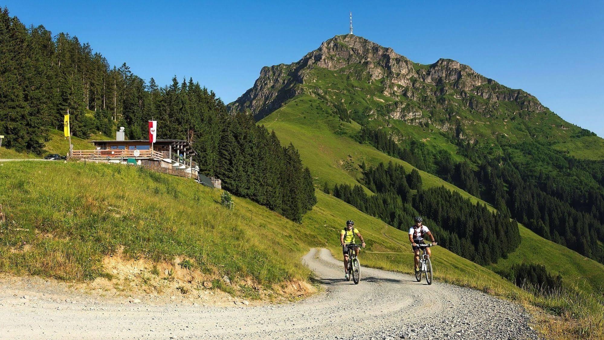 Erlebnishotel Kitzbuehler Horn Oberndorf in Tirol Buitenkant foto